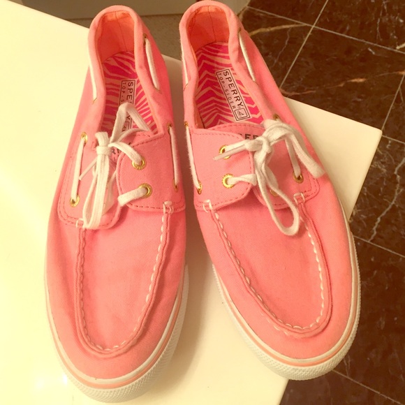 Sperry topsiders peach boat shoes