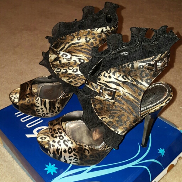 Special Occasion Fierce Heel - Picture 2 of 4