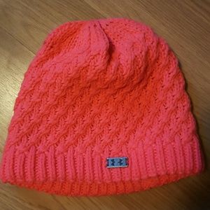 Under Armour beanie