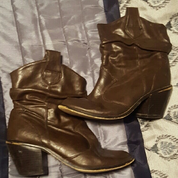Ankle boots