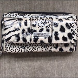 Kenneth Cole wallet