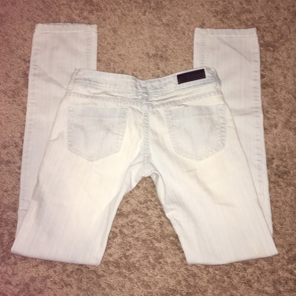 P&P Jeans View 2