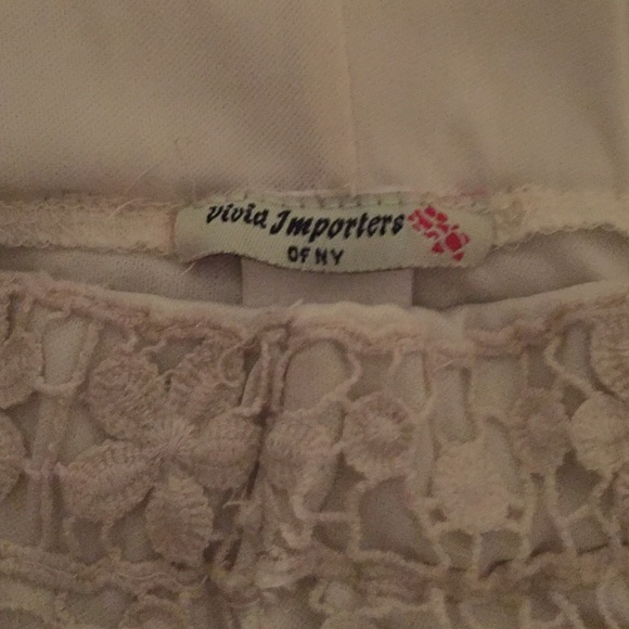 Crotchet white shorts - Picture 4 of 4