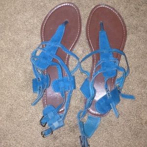 Blue strapped sandals