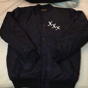 10 DEEP NAVY BOMBER