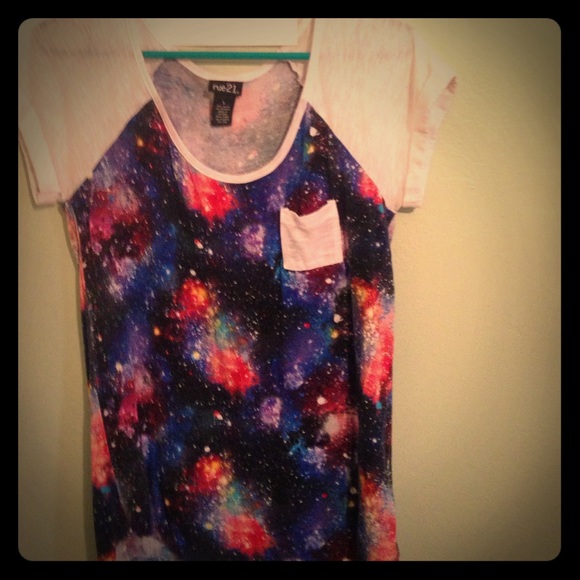 Gender neutral shirt