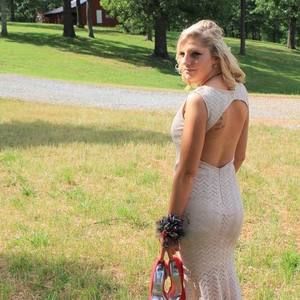 Meet your Posher, Sheila