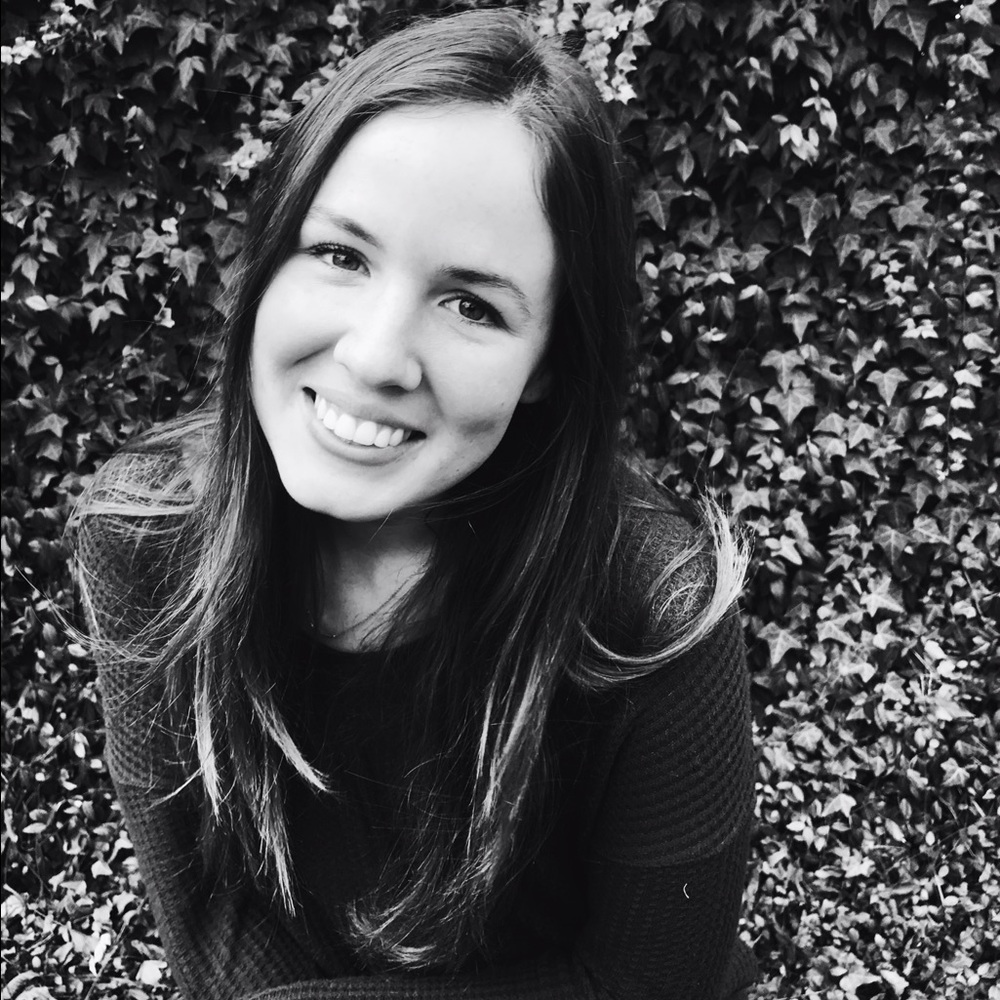 Meet your Posher, Eva