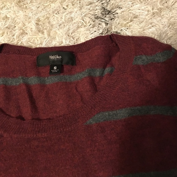 Mossimo sweater - Picture 3 of 3