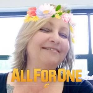 Meet your Posher, Vickie