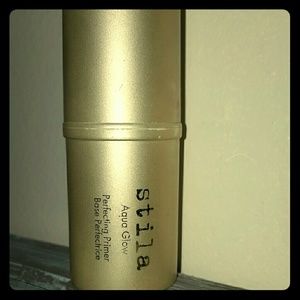 ** sold**Stila aqua glow primer