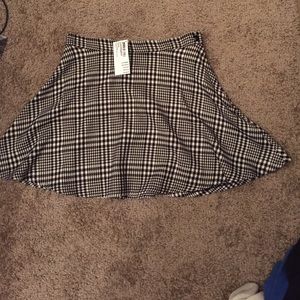 NWT Black & White Skater Skirt