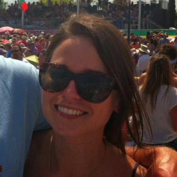 Meet your Posher, Aislinn