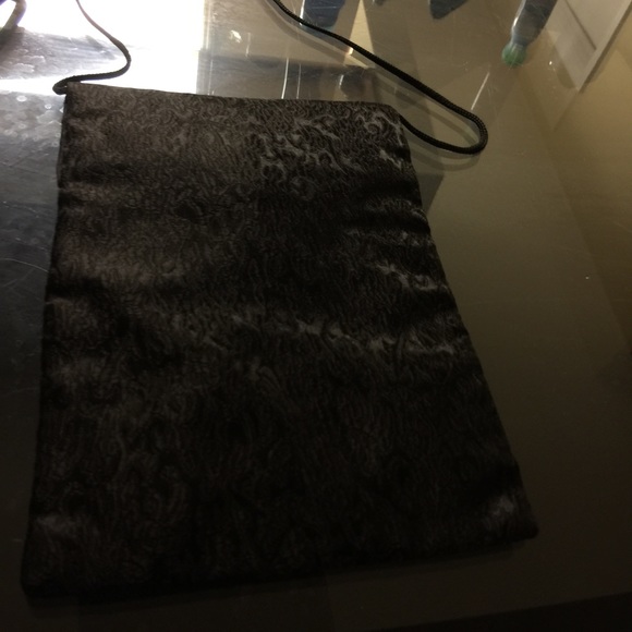 Purse - Picture 3 of 3