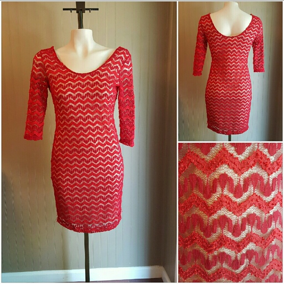New Chelsea & Violet Lace Dress