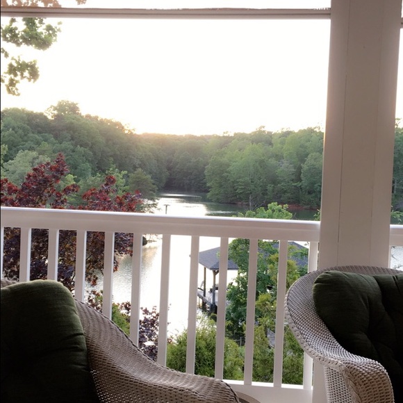 Meet your Posher, Sofi