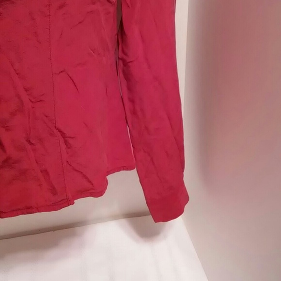 Blouse - Picture 2 of 3