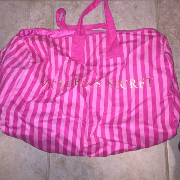 Victorias Secret Weekender Bag