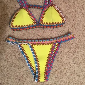 Look Alike Kiini swim suit !
