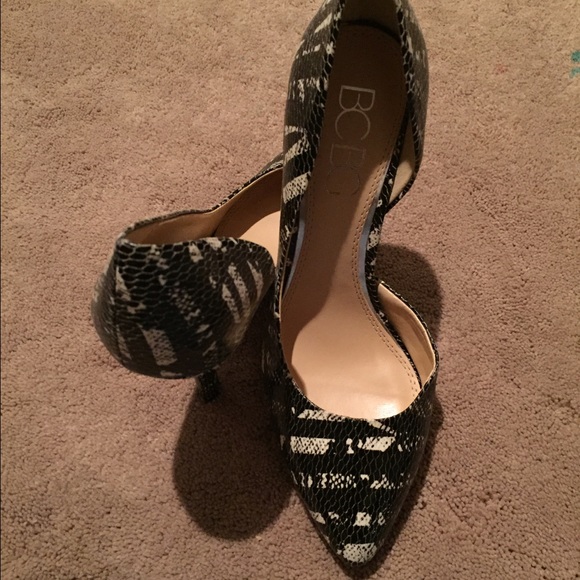 BCBG pumps - Picture 4 of 4