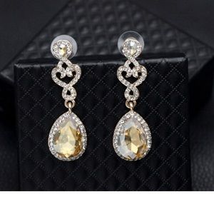New! Crystal rhinestone drop earrings in Champagne