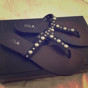 NYLA cute casual sandles