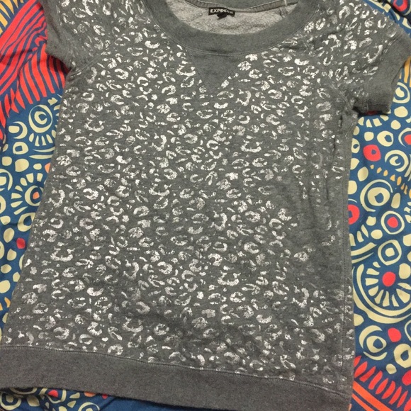Express short sleeve leopard sweatshirt