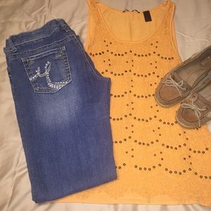 BKE Boutique lace tank