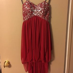 HOMECOMING Red high/low Windsor dress
