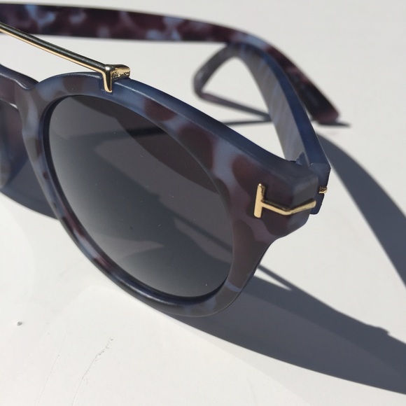 NWT || Black Tie Gray Tortoise Retro Sunglasses - Picture 3 of 4