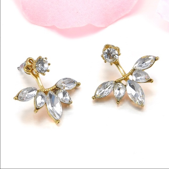 Crystal stud earrings