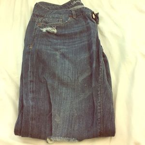 American eagled destroyed denim