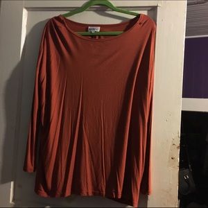 Rust colored Piko shirt!