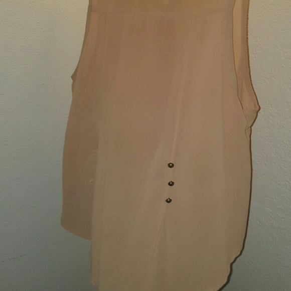 Top - Picture 4 of 4