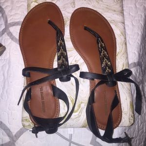Women's black sandals