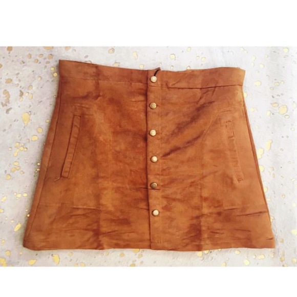 Faux suede button up skirt - Picture 1 of 1