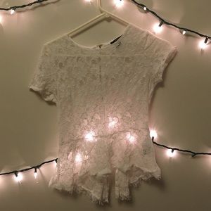 🌺NWOT White lace formal top🌺