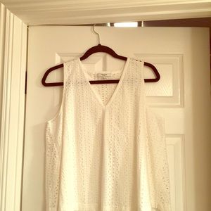 Madewell split back white cotton top.