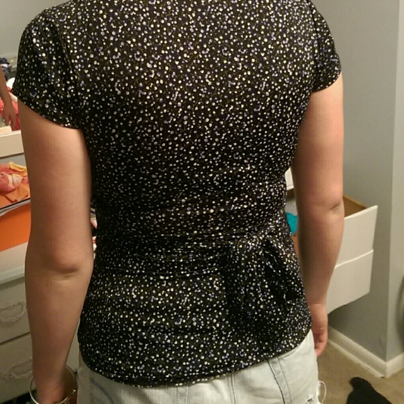 Black floral blouse - Picture 3 of 3