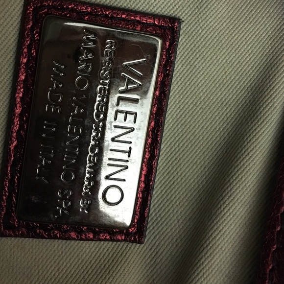 Authentic Mario Valentino! - Picture 4 of 4