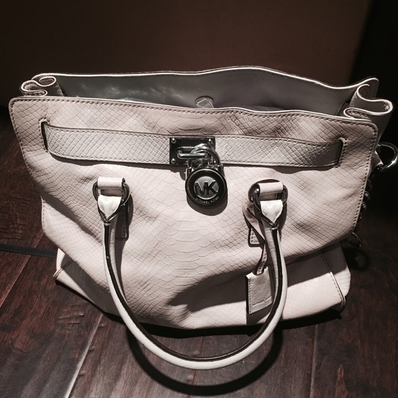 Micheal kors large Hamilton bag
