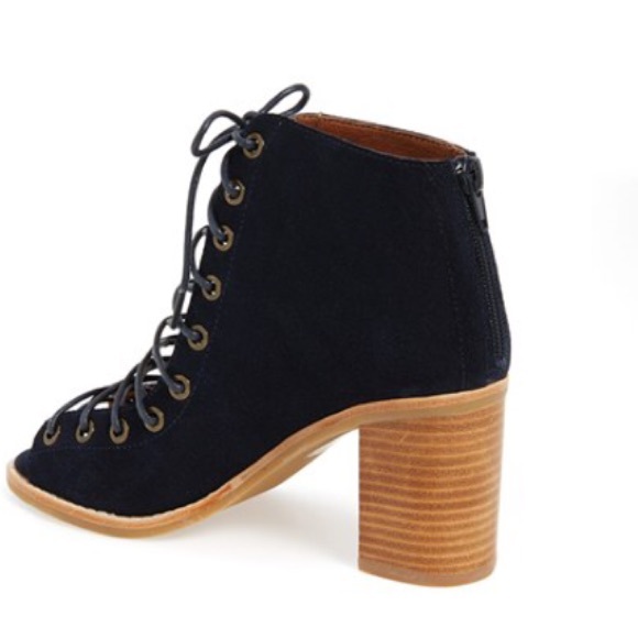 Brand new Jeffrey Campbell Cors navy bootie - Picture 2 of 4