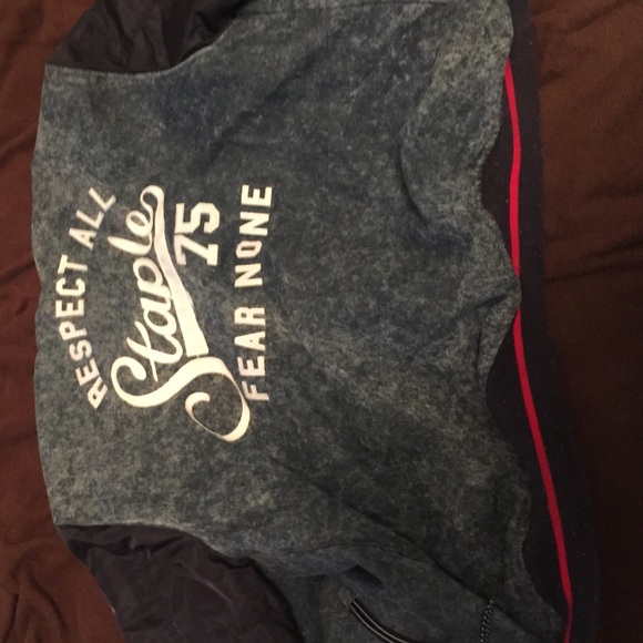 Staple jacket - Picture 3 of 3