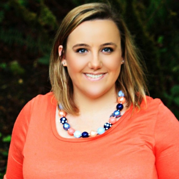 Meet your Posher, Erin - Picture 1 of 1