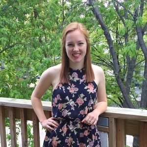 Meet your Posher, Danielle