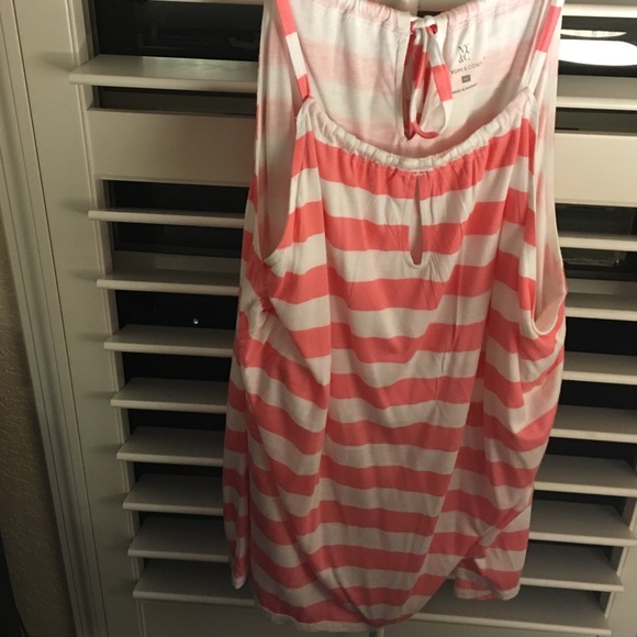 tank top - Picture 2 of 2