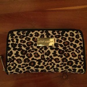 Betsey Johnson wallet