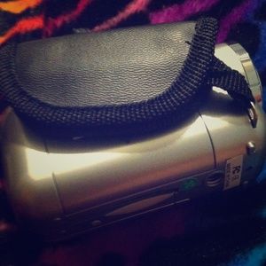 Digital video camera