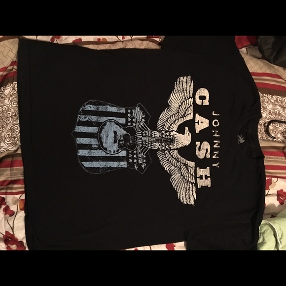 Men's large Johnny Cash tshirt