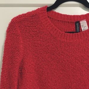 H&M Divided Red Cropped Sweater
